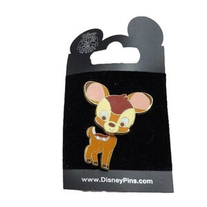DisneyLand  Green Trading Bambi Pin that bobbles